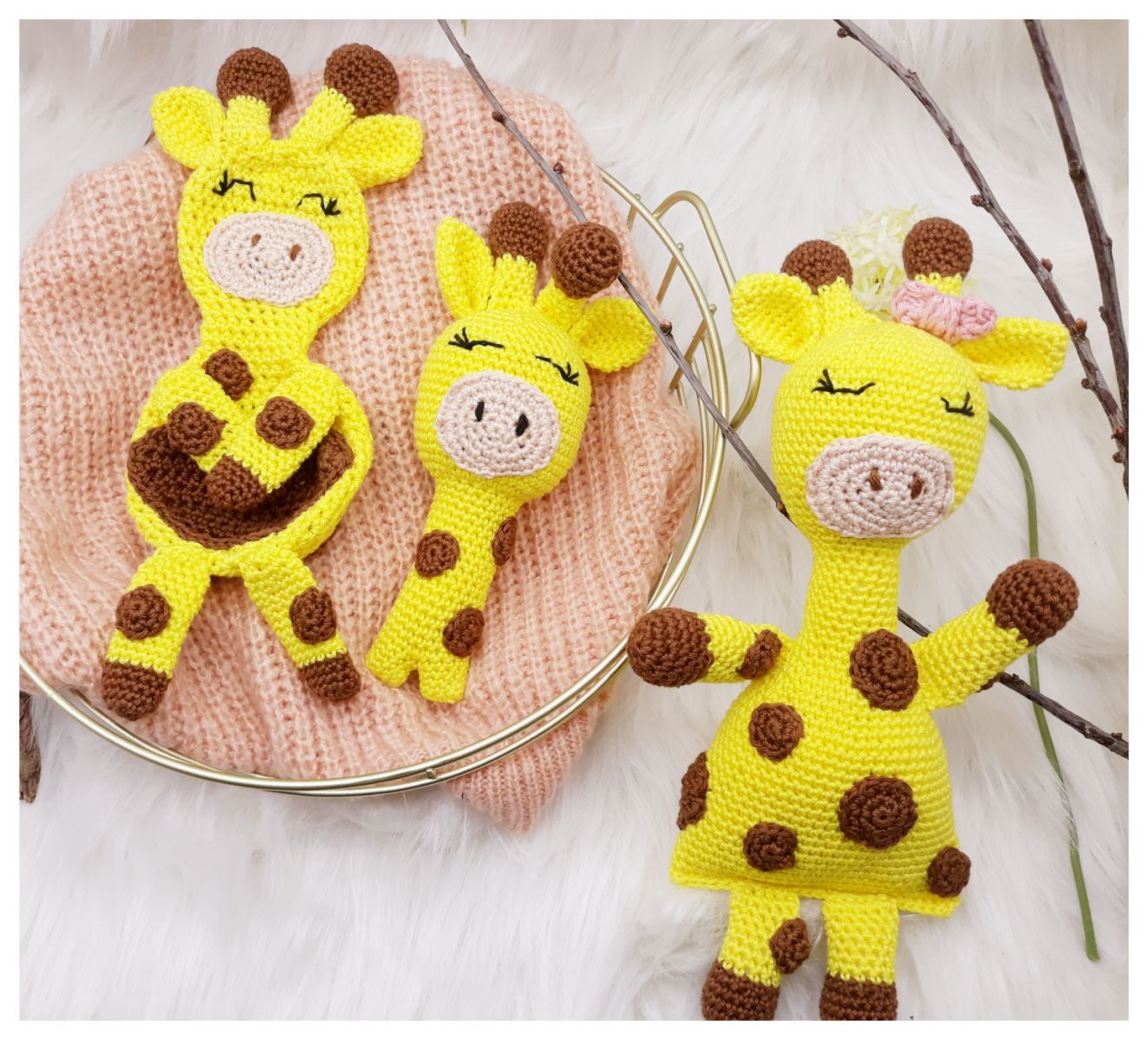 Blog-Inhaltsbild für 'Mini- Schmusetuch Giraffe Gerta, kostenlose Häkelanleitung'